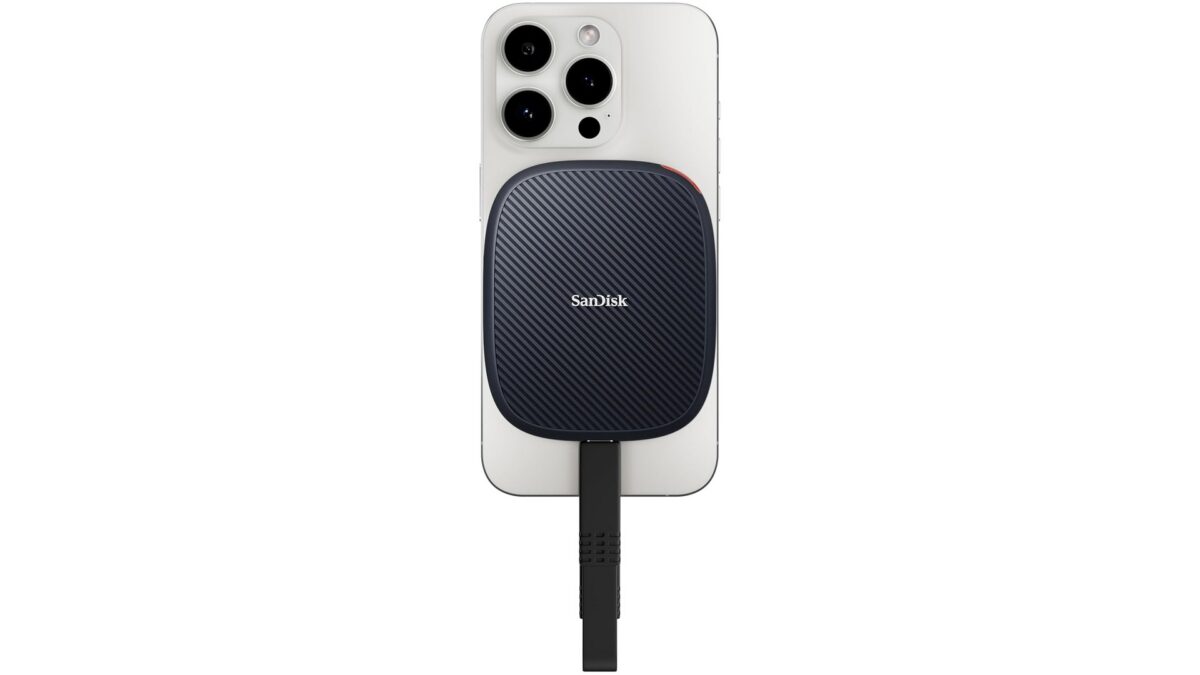 SanDisk Creator Phone SSD in Black, MagSafe-compatible external SSD attached to a USB-C smartphone, up to 1000 MB/s read speed, 1TB and 2TB capacities – available on Amazon India at Rs 17,999 and Rs 26,999